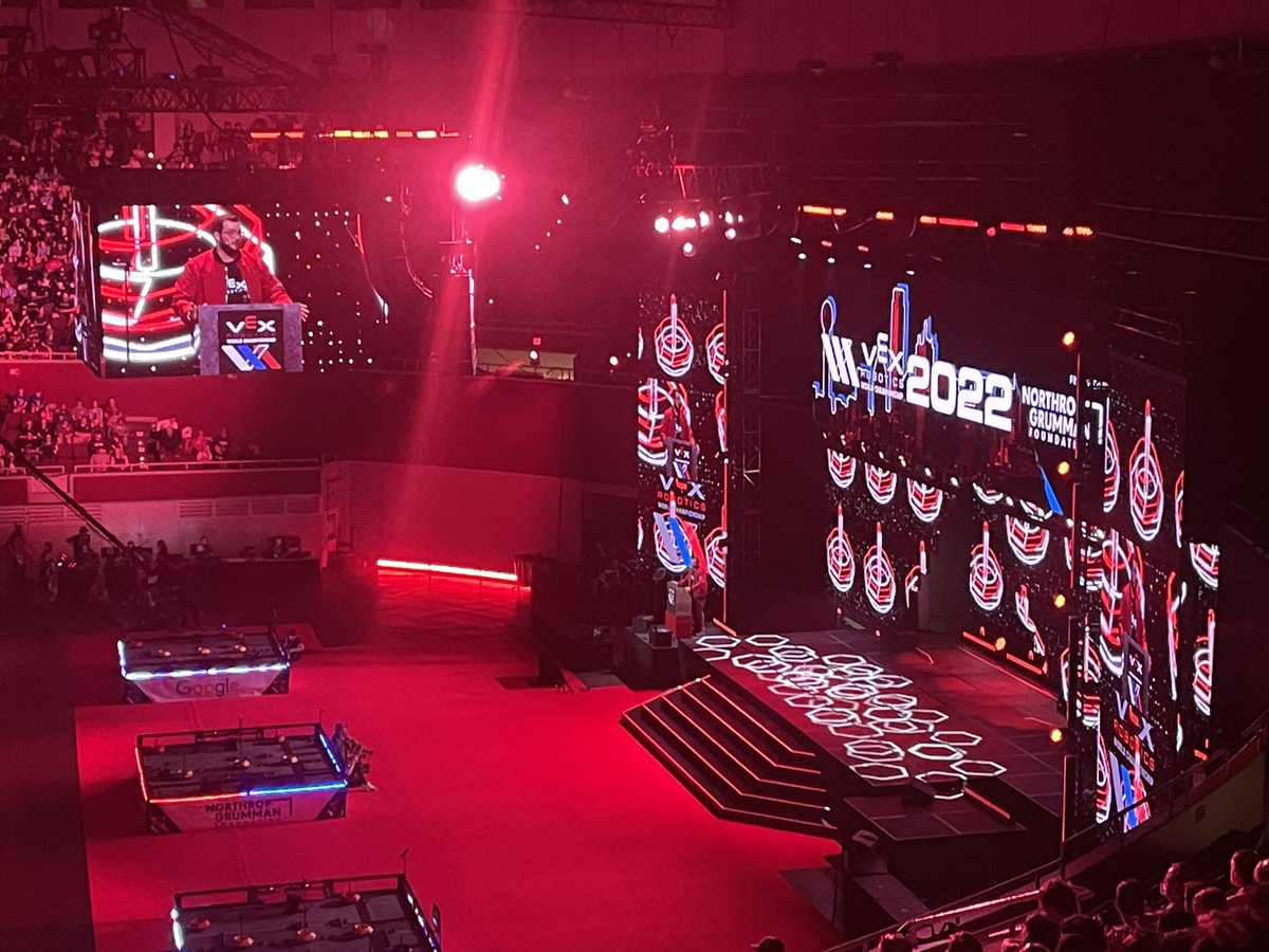 Oak Hill Elementary Vex team 11813B will make their World Championship debut tomorrow in Dallas, TX in the Engineering Division! I know they will have a blast! #NCSSBeTheBest #VexWorlds