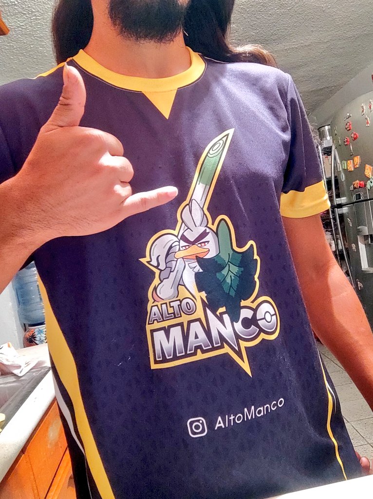 RaizoDaniel's tweet photo. Al chile el uniforme de mi equipo está bien hermoso 💜🦆 @ALT0MANC0  @LibidMx https://t.co/tzbEJv7v7D