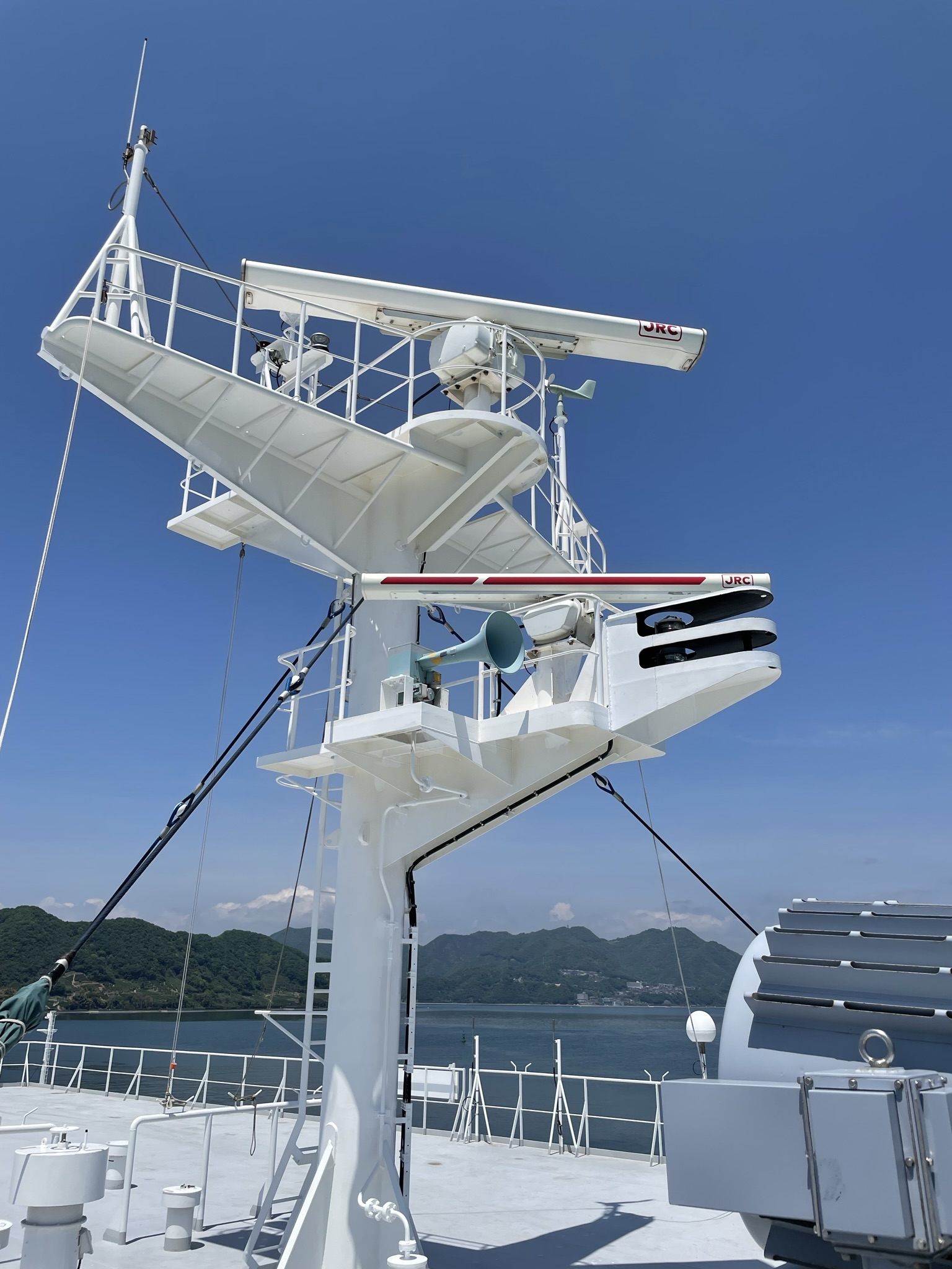 泉汽船㈱ 内航船の会社です。 on X: 