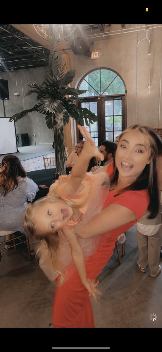 minminb01's tweet photo. Favorite little girl ever ✨👑 https://t.co/UADgpsmhy4