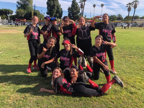 madredecino's tweet photo. Lady Argos getting the W to advance to round 3 of CIF!! @GGHSArgos @OCSportsZone @ocvarsity #gghssoftball #cifbound https://t.co/XJnrd2nLxc