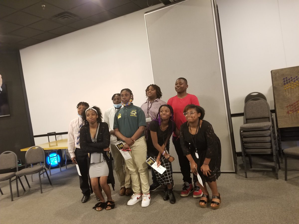 dblack307's tweet photo. So proud of the students at JCM Middle School who knocked it out the park today with their interviews! https://t.co/BqRt6YGv1f