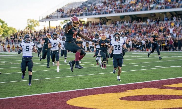 NSUWolves_FB's tweet photo. 𝘿𝙚𝙨𝙩𝙞𝙣𝙖𝙩𝙞𝙤𝙣 𝙒𝙞𝙣𝙣𝙞𝙥𝙚𝙜!

Congratulations to former Wolf @Vancebarnes_4 for signing with the defending Grey Cup Champion @Wpg_BlueBombers ! Wolves Country is proud of you! 

📝 https://t.co/hOToWYMjFK

#GoWolves #WinTheAGap https://t.co/skyI2MRzBf
