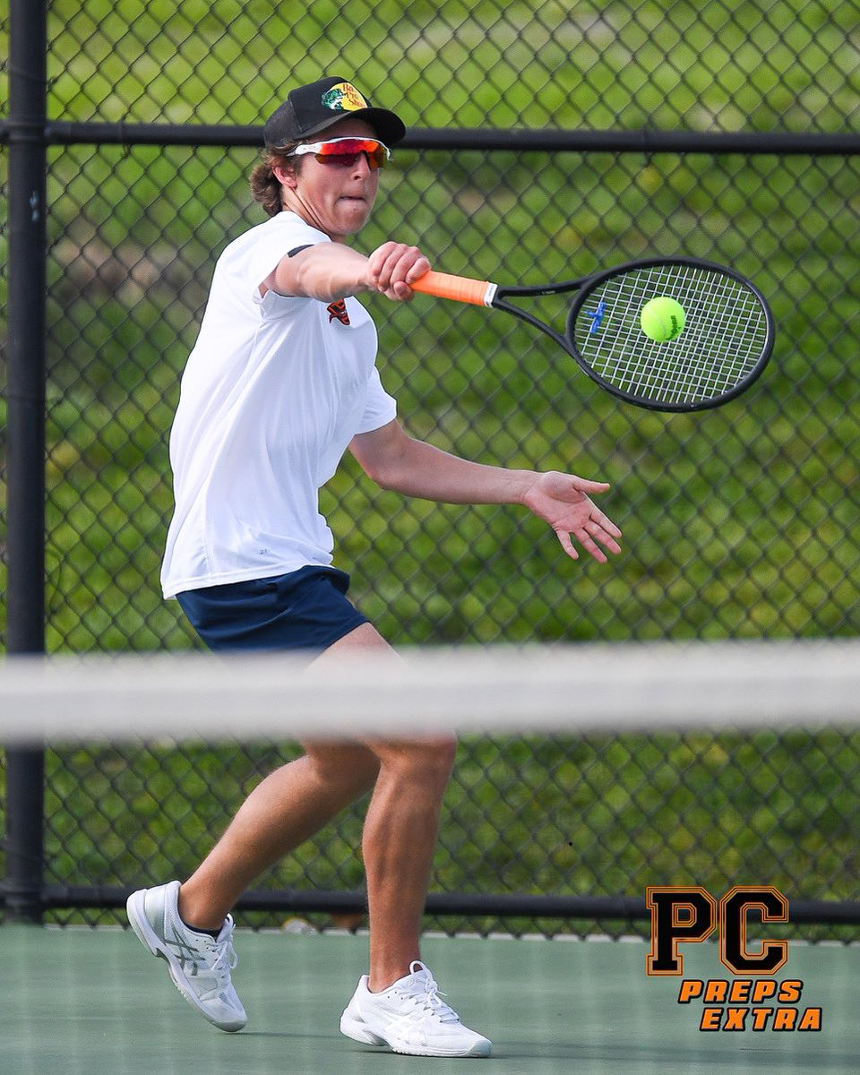 PCPrepsExtra's tweet photo. A few shots of @pctenniscoach vs William Chrisman #tennis @PCHSAthletics1 📸 @tanugent12 https://t.co/wbQ07pzQRd