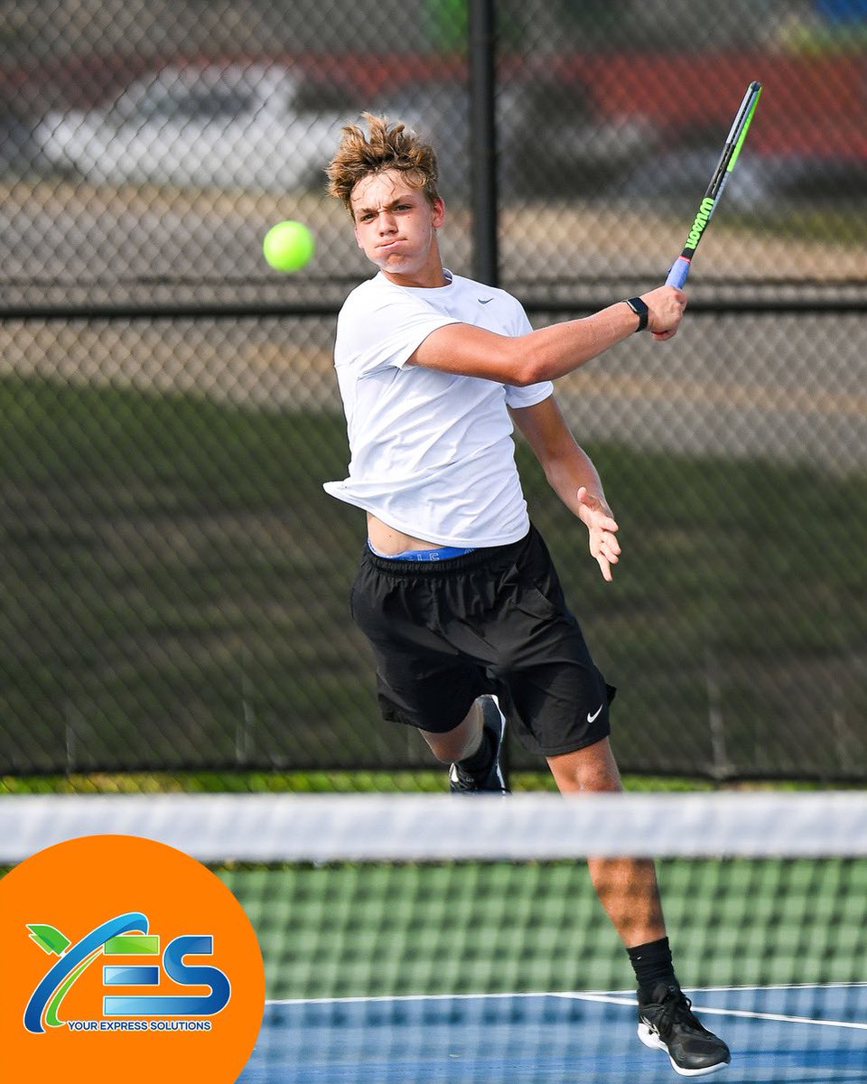 PCPrepsExtra's tweet photo. A few shots of @pctenniscoach vs William Chrisman #tennis @PCHSAthletics1 📸 @tanugent12 https://t.co/wbQ07pzQRd