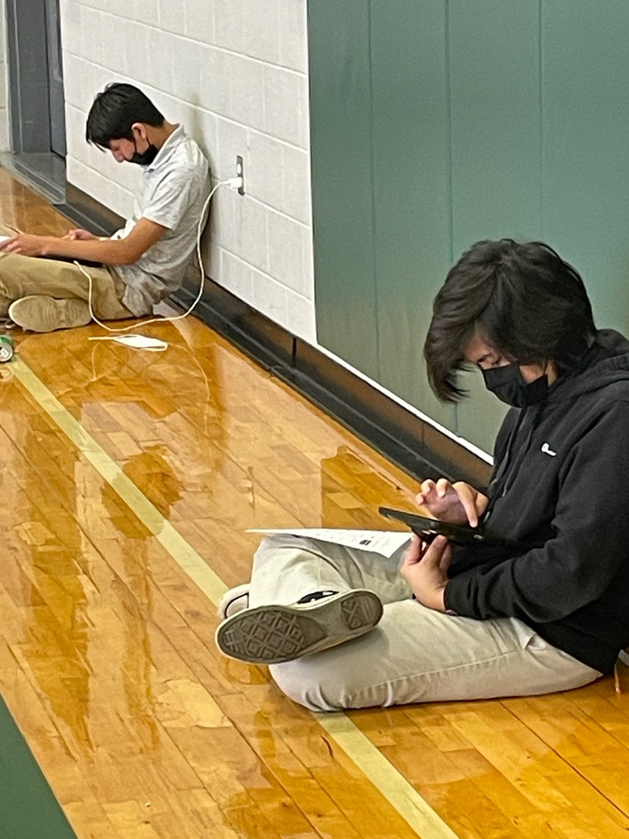 IngramWhite's tweet photo. RLA camp was a success! #teamworkmakesthedreamwork thank you so much for everything @ggoldstonbms @MsPorter214 & @TeachMsAlcaraz for allowing me to pick your brain and make this idea for Algebra Ss a success! #cubtastic π― πΎ π The Coaches even enjoyed the awesomeness! https://t.co/8HWsgczL8W