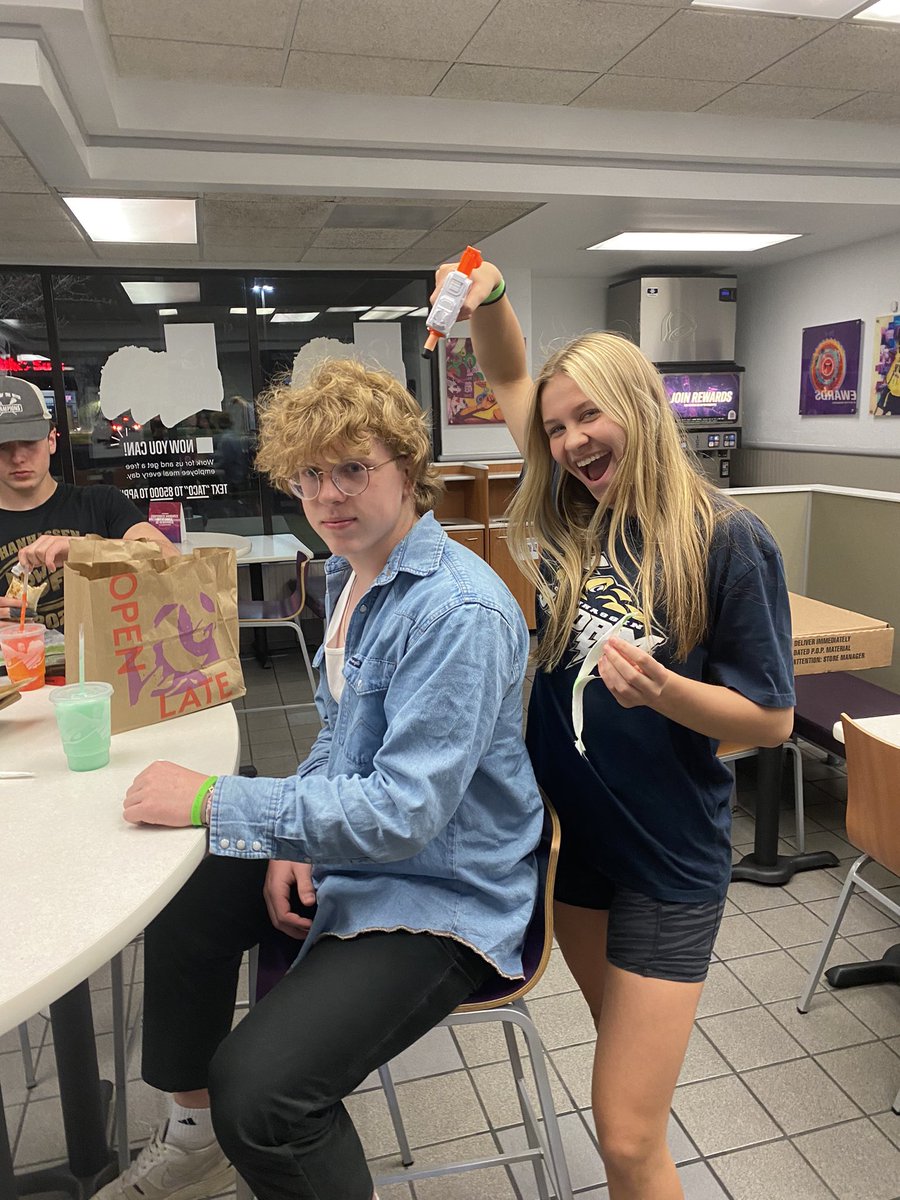 Lauren kills wil from <a href="/poweradeblue1/">Powerade blue</a> !!!! Yayyyyy @channerf22