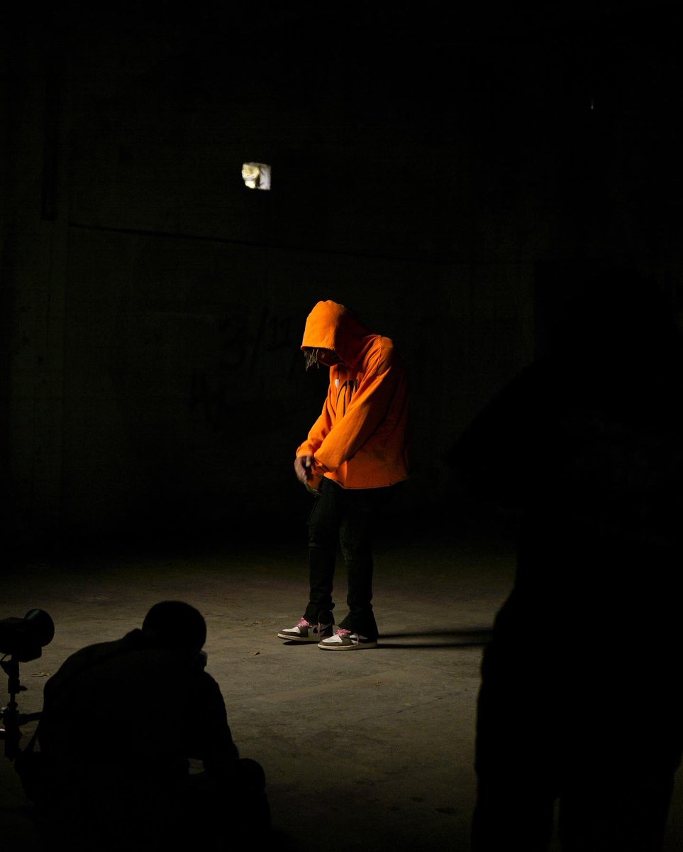 Questvizi's tweet photo. Another shoot for the books!! 📸Upcoming artist @3Fortiori were a great energy to be around and have dope music too. Authenticity will get you far in the game, stay real.🤞🏾☮️ https://t.co/RUUUl8jqg9
