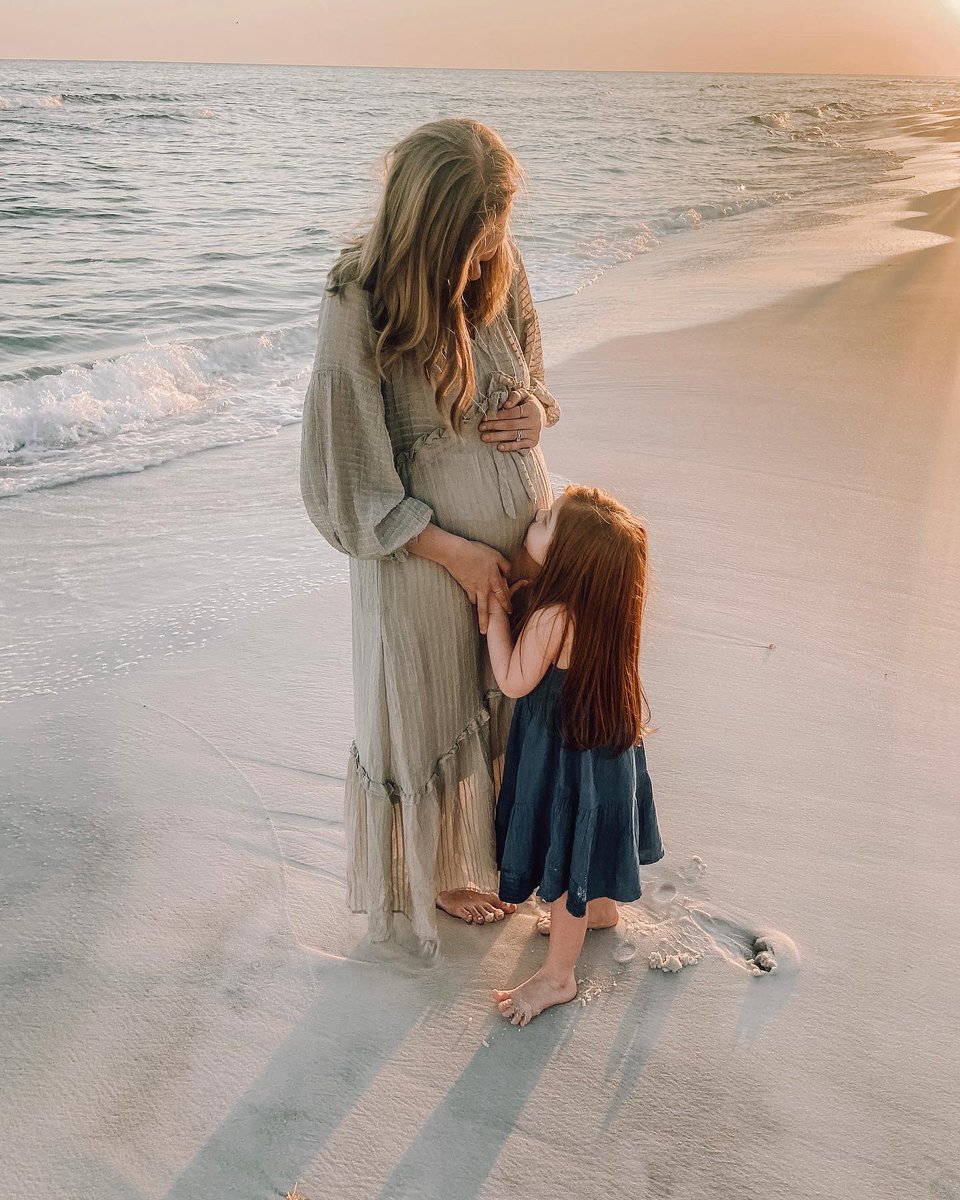 _AndaPanda_'s tweet photo. A successful trip, but we do miss daddy🌞 https://t.co/HodGekE4Pw
