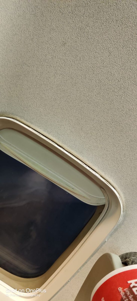 uvt1992's tweet photo. @DGCAIndia sg136 blr-del on 7th May damaged flight aircraft registration number VT-SGJ damaged armrest traytable cracked windows in operable window shades lot of vibration while landing and take off kindly check the aircraft attached photos https://t.co/XqKdU5pNmw