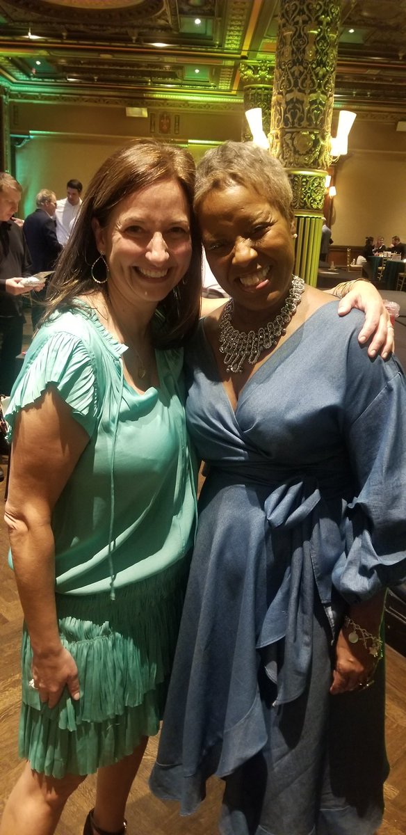 jendawnmitchell's tweet photo. At A Taste of HOPE tonight, we celebrated HOPE...& resilience & innovation & community & love & so much more. Grateful for @the_hope_program's team, students, graduates, board, associate board, partners and generous supporters. Thank you all for showing up for HOPE! ❤️ #HOPE4Life https://t.co/6gfuUTbe87