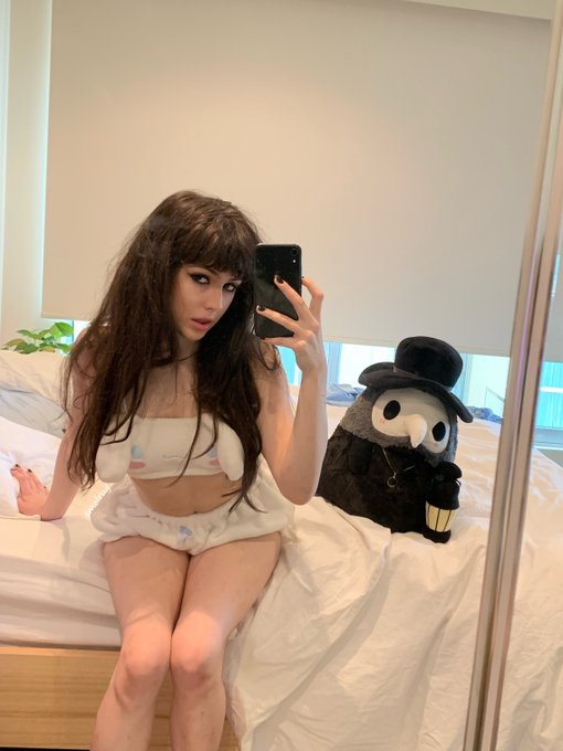 Rt if you love me 🥺🤍 https://t.co/IEhNupwlfG