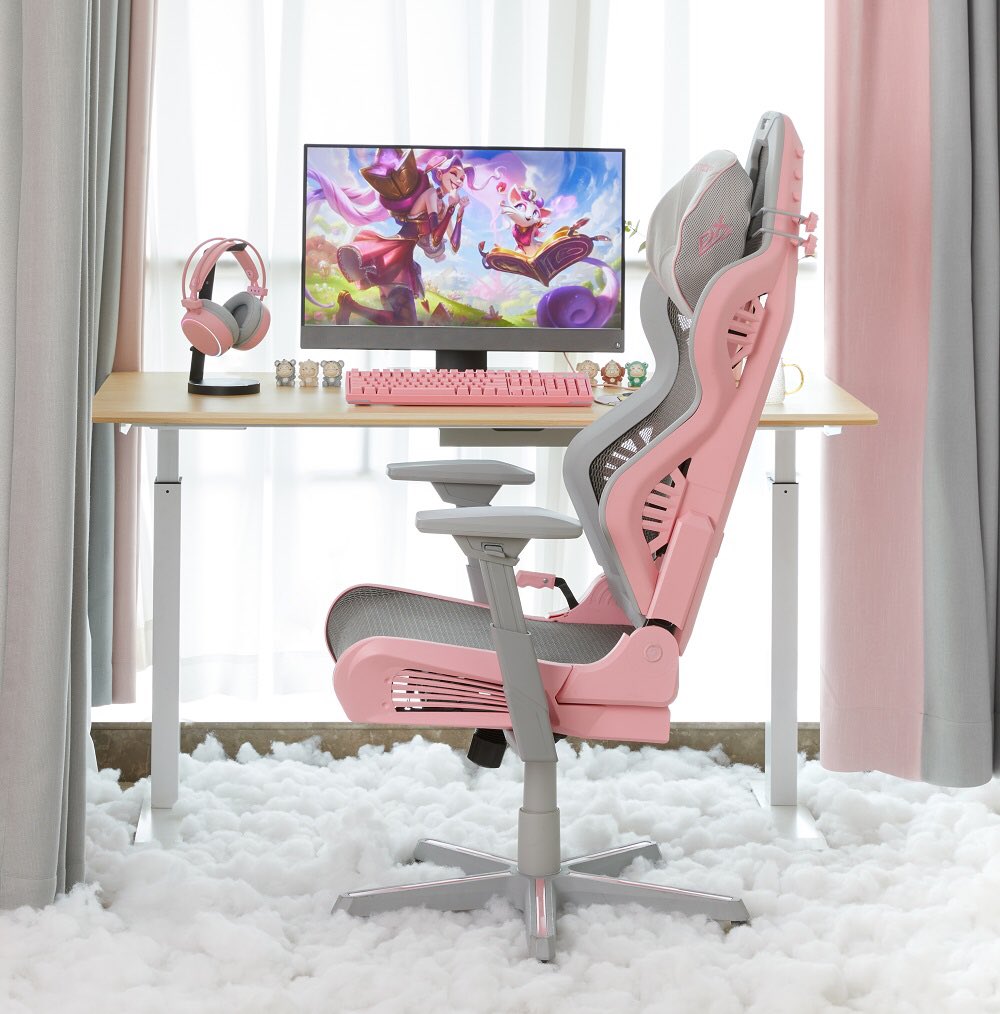 dxracerjapan's tweet photo. おはようございまDX😇
AIR-CASUAL💕 #DXFamily https://t.co/nmhtMlWEc7
