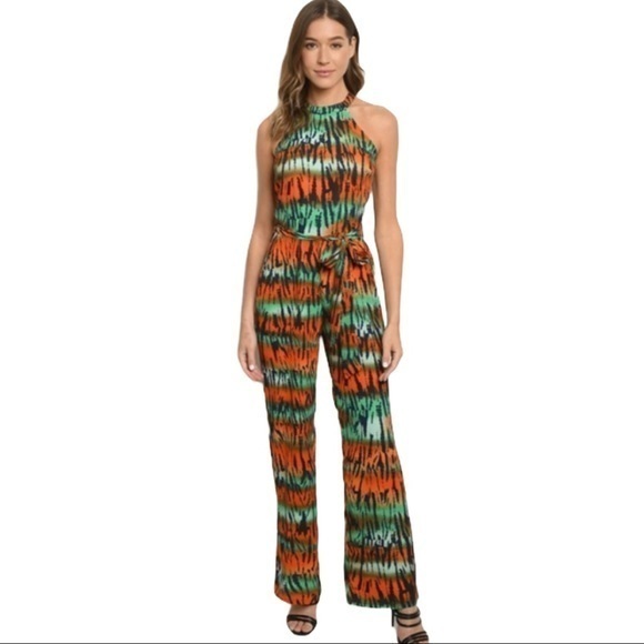NYTOUK's tweet photo. So good I had to share! Check out all the items I'm loving on @Poshmarkapp #poshmark #fashion #style #shopmycloset #lulumari #crownivy #hannaandersson: https://t.co/oJJlXMq7v5 https://t.co/KkNTs4YmKY