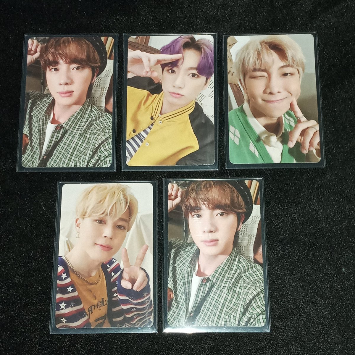 iluvtaekim's tweet photo. wts lfb bts ph 

↪️ bts deco kit rpc 

condition:
jin deco kit rpc (mint - 9.5/10)
rm deco kit rpc (10/10)
jimin deco kit rpc (9/10)
jk deco kit rpc (10/10)

3,400 set 

• fresh pull
• onhand 
• strictly selling as a set 
• can look for kahati, can ship diff add

dm https://t.co/PE18uqxEuy