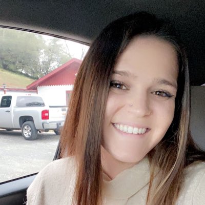 chelscaperton's tweet photo. #NewProfilePic https://t.co/eE6JRxGYXg