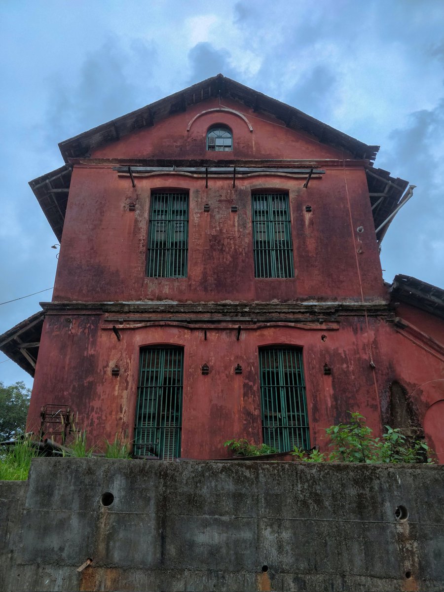 FahdAK's tweet photo. #mangalore DC Office #heritage #architecture https://t.co/x389IRzxYd
