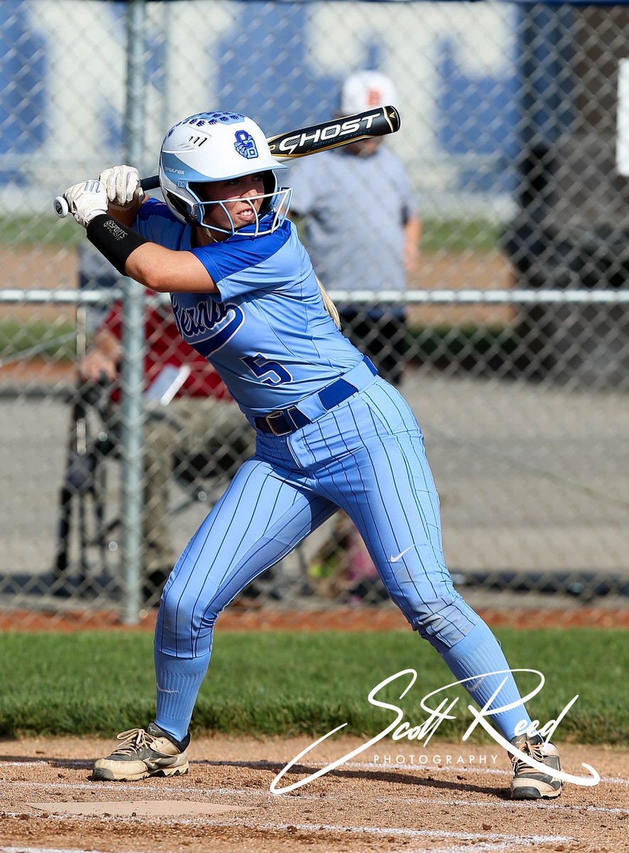 SR_Photog_Guy's tweet photo. Good luck @CoachHaskins14 @BerlinBearsSB in post season #grind4state &amp; TU for allowing access throughly enjoyed covering talented group of ladies 🙌 #canon #teaser 📸 @Todd_spinner @MaxPreps #time2dance 🥎 https://t.co/e71q1N4IZg