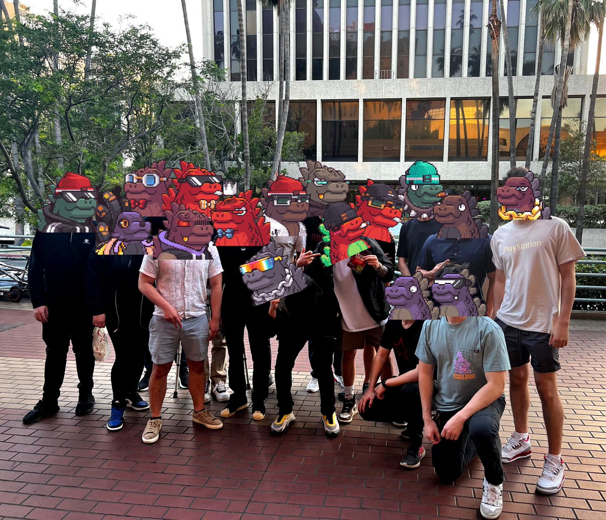 cheyungg's tweet photo. SOCAL @KaijuKingz  RUN LA!
First meet up for the Southern California Chapter was a major success!! More meet ups and shenanigans to come! Stay tuned....😎🦖
@ohDotss @0xchrxme https://t.co/ObtN3acUHM