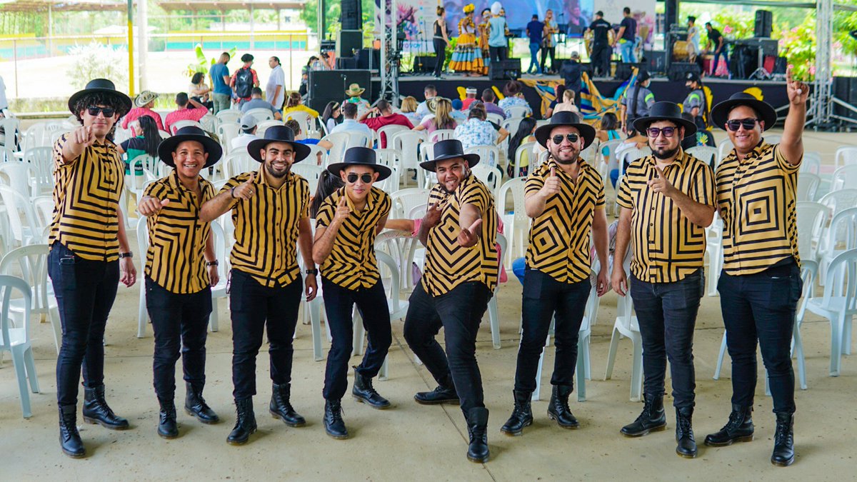papayebrass's tweet photo. Hoy regresamos a esta red social ¿Qué quieren conocer más de lo que trae papayebrass?
#brassband #PPYB #papayebrass https://t.co/VfsQUN2mge