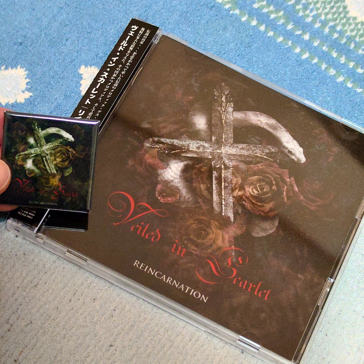 jun_stormclaw's tweet photo. 発売日に到着!!😭
🐍 #VeiledinScarlet 🌹#REINCARNATION #WalkureRecords
素晴らしい休日である…🥰 https://t.co/BCTGW674Y4