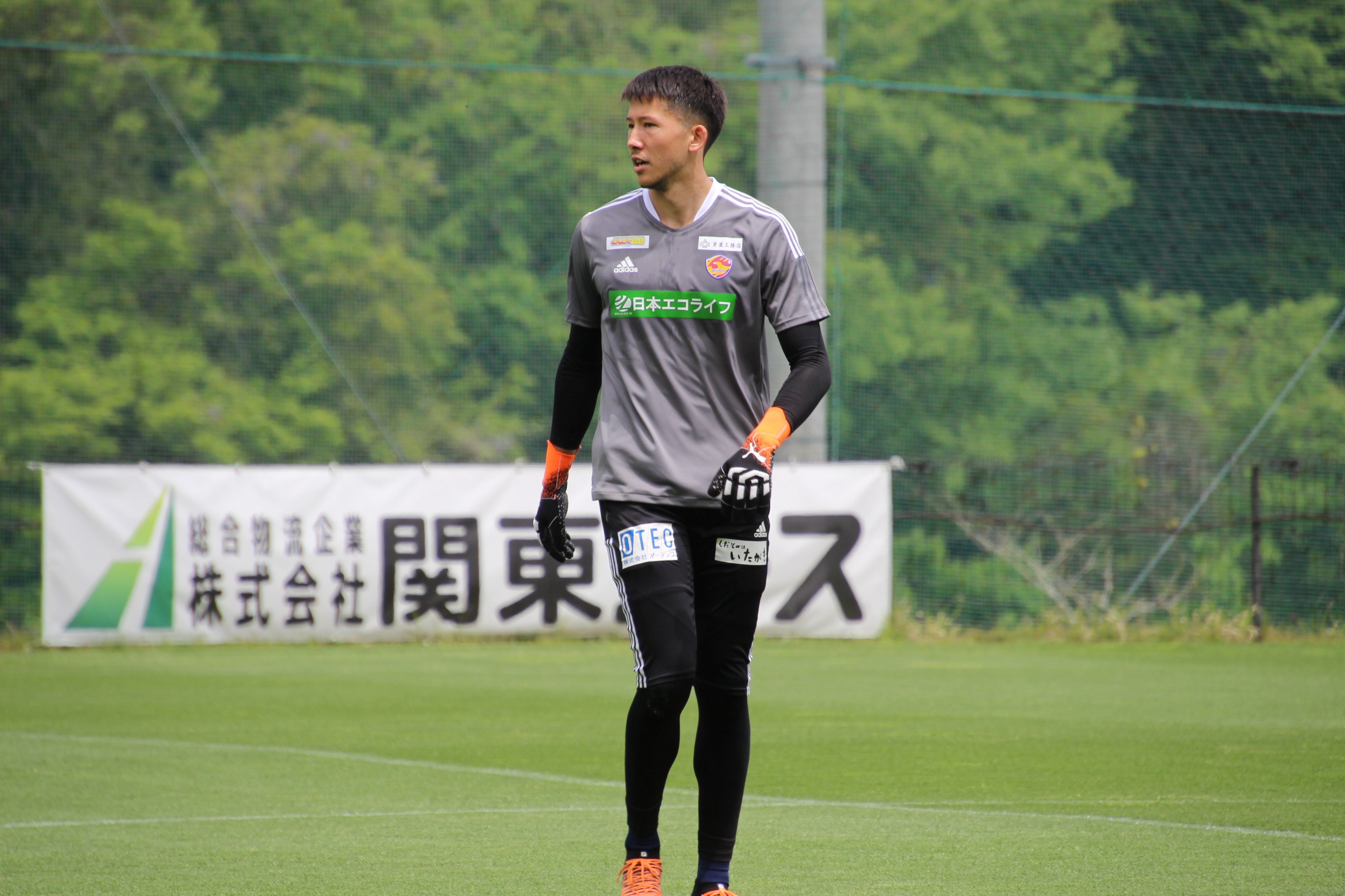 ベガルタ仙台 公式 本日より シュミットダニエル Daniel Mye 選手がシーズンのオフ期間を利用して トップチームのトレーニングに参加いたします ダン 仙台におかえりなさい ベガルタ仙台 Vegalta T Co 0nnh5kaf4i Twitter