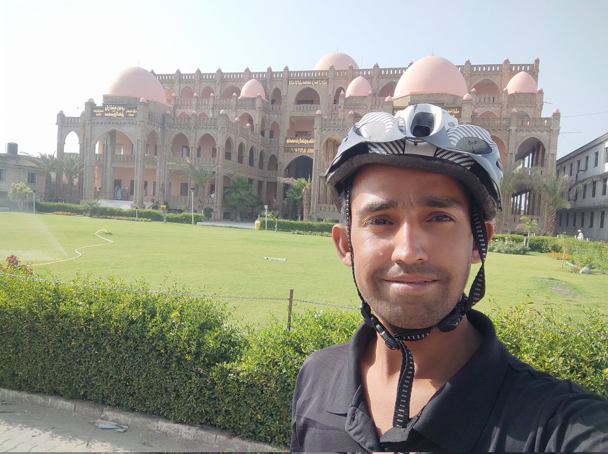 TeamAamirAwan's tweet photo. National cycle tour Lahore to Waziristan
ابھی اکوڑہ خٹک پہنچا ہوں آج کادن پشاور میں گزرے گا پھر وہاں سے وزیرستان کی طرف سفر کا آغاز کروں گا
@dostacykp
@DCPeshawar
@PeshawarCCPO
@OfficialDGISPR
#EkQaumEkManzil
#peacefullpakistan🇵🇰
#ExplorethebeautyofPakistan 🇵🇰 https://t.co/68FlEopF8L