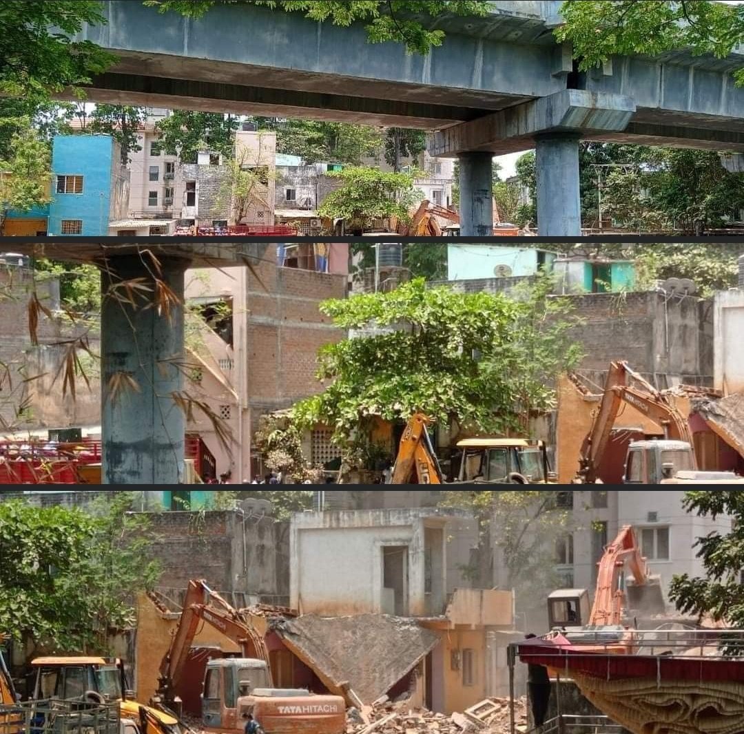 VandhaanOruvan's tweet image. சென்னை RA புரத்தில் 420 SqFt பட்டாநிலம் எத்தனை பண மதிப்புடையது என்று கணக்கிடுங்கள்
உரிமையுள்ள தமிழர்கள் நிலம் பிடுங்கப்பட்டு அனாதையாக 30kmக்கு அப்பால் 
இன்னும் 2 ஆண்டுகளில் பெரும் முதலாளிகளுக்கு பெரு நிறுவனங்களுக்கு தமிழ்நாடு அரசு அந்த நிலங்களை legal ஆக கையளிக்கும்
#CoreIssue 😡