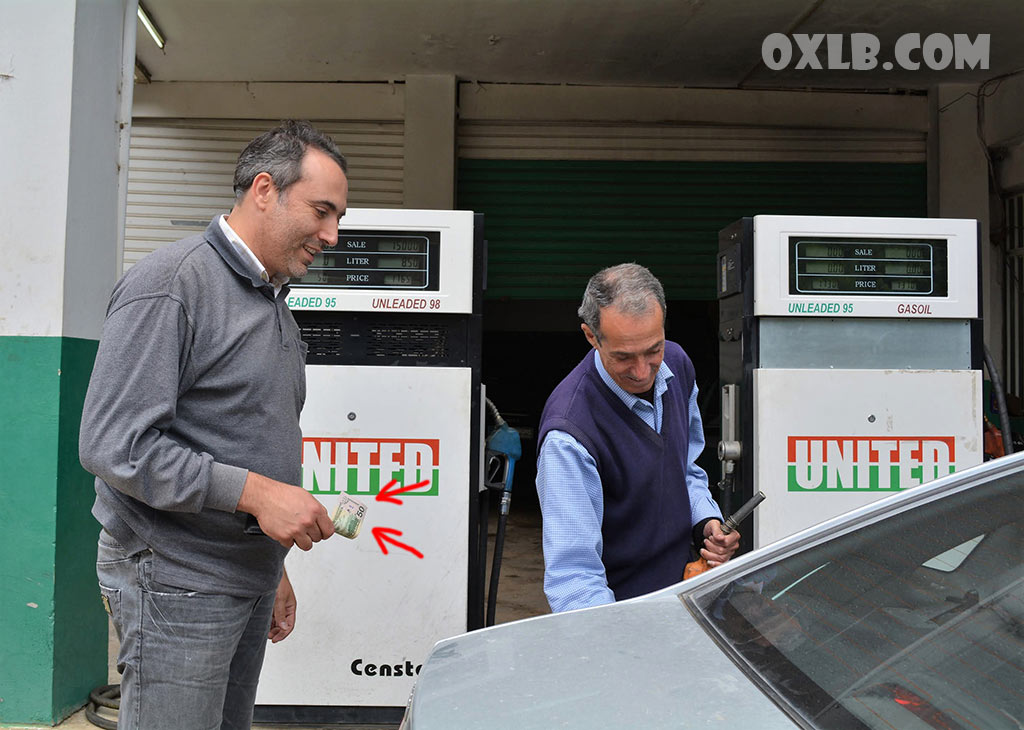 onefineart's tweet photo. The golden time in Lebanon. Me holding a 50 US with a large smile to pay for the gas oil... Photo by my colleague Elie J. Tannous while we were touring Lebanon to prepare photos and videos across Lebanon. Visit https://t.co/hBIscK95NU
#lebanon #goldentime #funny #funimage https://t.co/4ISE58oc7n