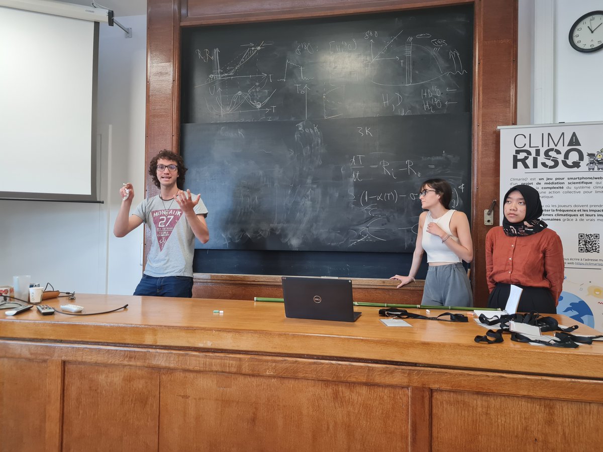 edipi_project's tweet photo. The groups just pitched their ideas on which extreme weather events they will focus on in creating the fact sheets, describing the choice rationale, aim of the work and the steps forward. Looking forward seeing the #factsheets tomorrow!

#itn #horizon2020 #msca #horizoneurope https://t.co/IqekwPl0Dq