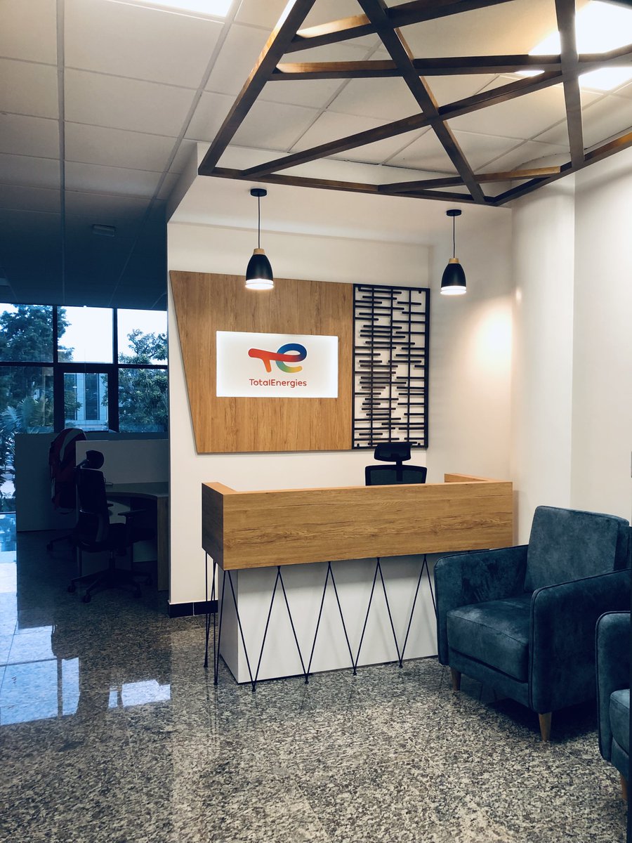 spacedesign_grp's tweet photo. Simply connecting our clients with their style.#Office #interiordesign #madeinrwanda #VisitRwanda #RwOT https://t.co/cvceke60zM