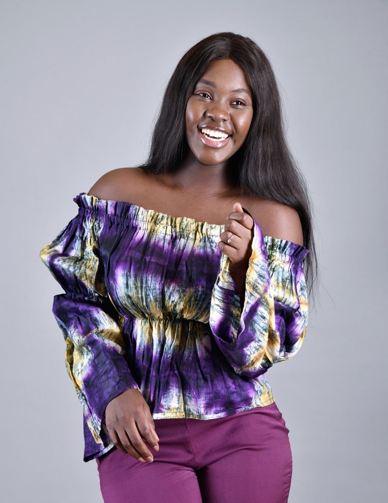 askanpreneur's tweet photo. Créer une marque de mode 100% africaine capable de rivaliser avec les grandes marques internationales ? C’est le défi que s'est lancé la sénégalaise 🇸🇳 Marième Paulelle Sall et sa marque Paulelle, spécialisée dans la maroquinerie made in Africa. 👜
.
Suite ⬇️ https://t.co/prHGY6itrq