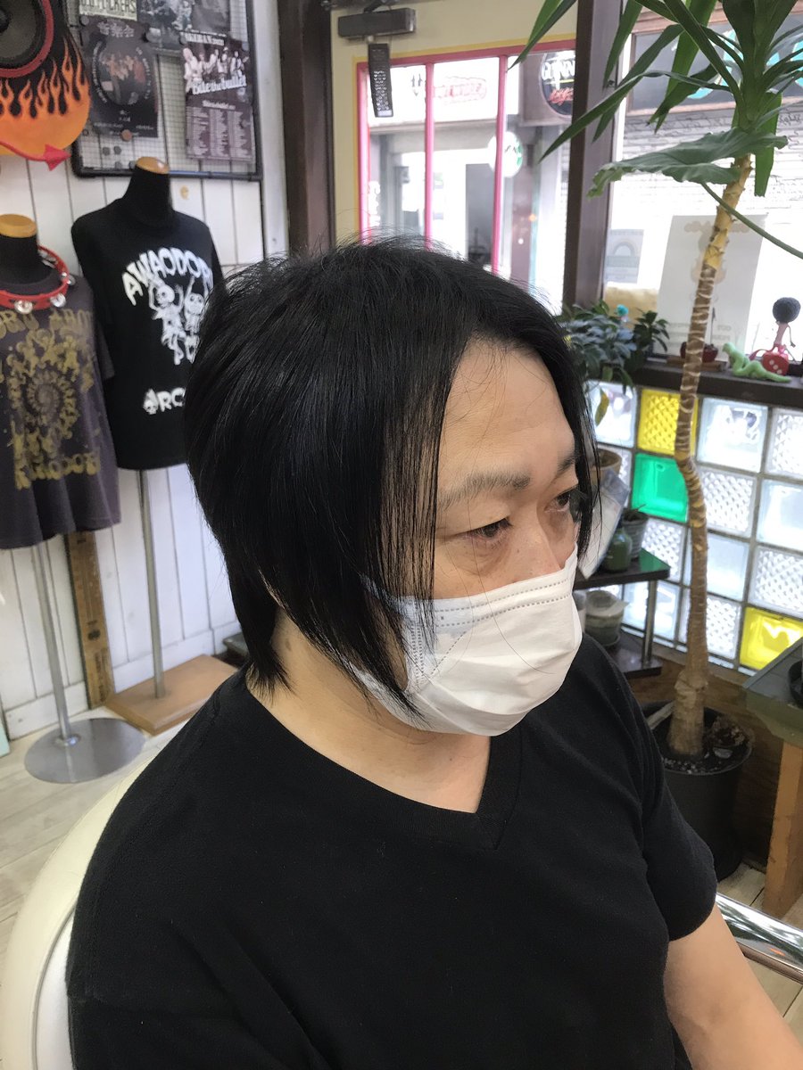 Loverb_hatta's tweet photo. 久々に髪切って来ました!いつもありがとうございます。
#swingago #スウィングアゴー https://t.co/7Ls4h1FPoq