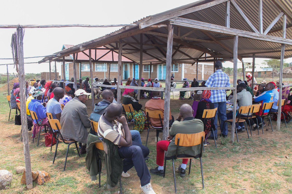 dg_mwaniki's tweet photo. Rum-Kandu Society Group - Rumuruti. 3yrs ago, 300+, humble people, believed they can buy land, & build decent homes. That journey is now 85% complete. #PowerOfSelfBelief. Soon, they'll start building. I'm a proud patron, to guide & inspire
#YourSenator #LaikipiaMustBeGreat https://t.co/Eb9VEVyiBL