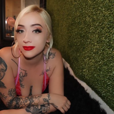 Stellabarbieee's tweet photo. #NewProfilePic https://t.co/cgsv8SDaTf