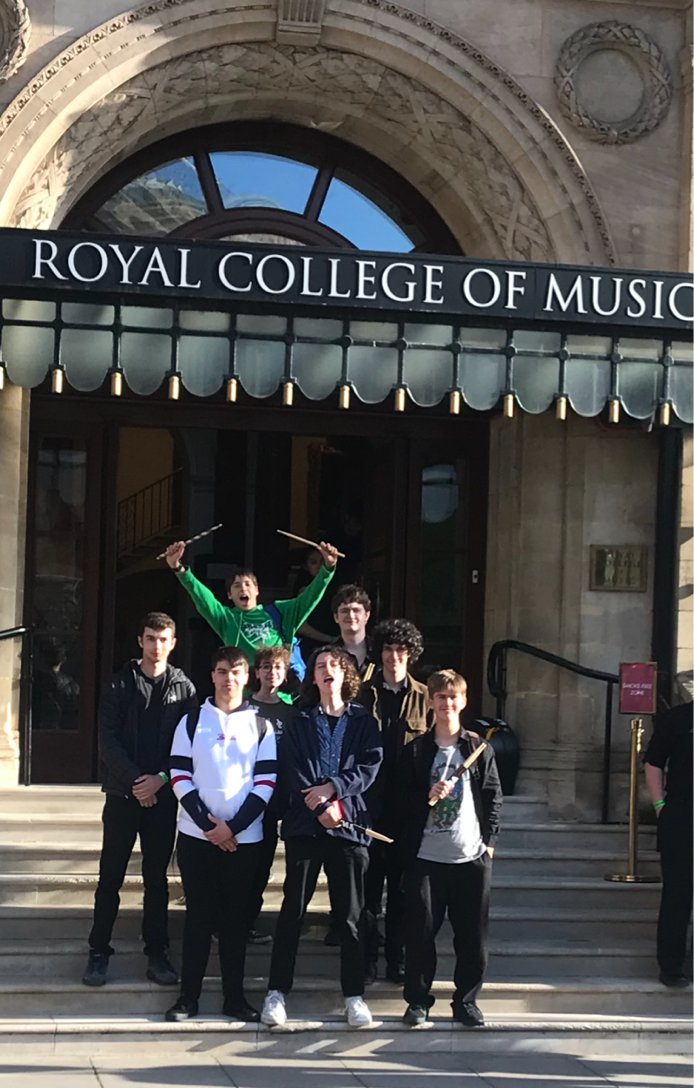 createmusicUK's tweet photo. Our Brighton & Hove Youth Percussion Ensemble had a fantastic time at the @RCMLondon Festival of Percussion! Such an inspiring place to be.
#percussion #rcmlondon #keepmakingmusic #createmusic https://t.co/gOwSIZlU1e