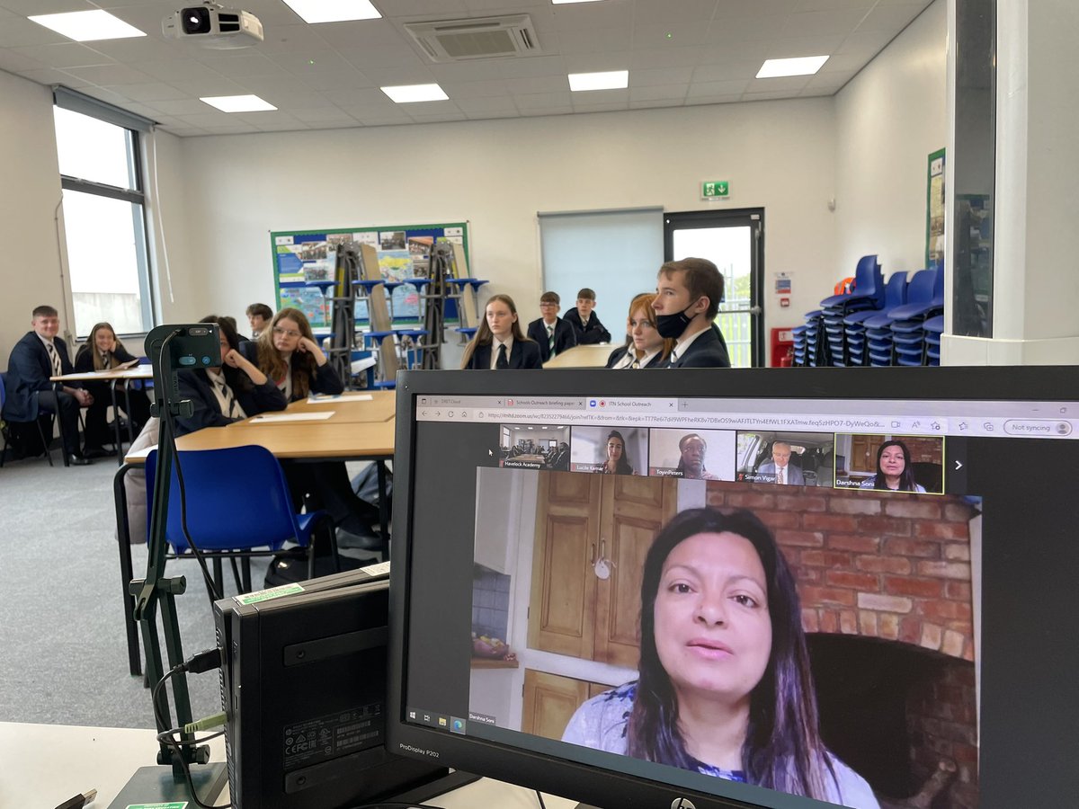 Our @HavelockAcademy year 10 students are loving the @ITNProductions Journalism session! We’re writing a press release and learning all about the different careers in the industry- thank you! #mediacareers @5NEWS @Channel4News @DRETnews