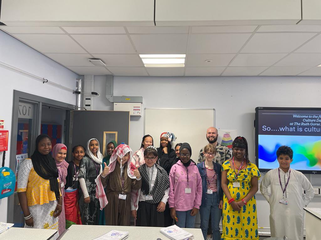 gorse_ruth's tweet photo. Year 7 form groups are fully embracing our #cultureday. It is great to see so many students and staff in their cultural dress #DareToBeDifferent #embracingdifference #celebratingdifference https://t.co/UI0KgsQu3A