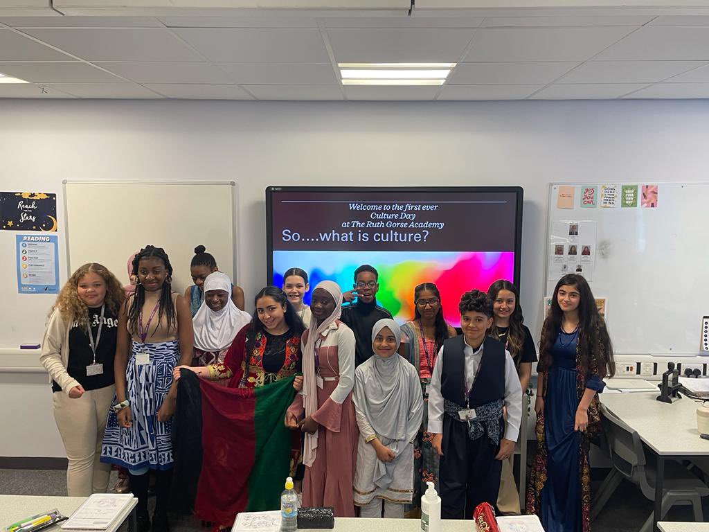 gorse_ruth's tweet photo. Year 7 form groups are fully embracing our #cultureday. It is great to see so many students and staff in their cultural dress #DareToBeDifferent #embracingdifference #celebratingdifference https://t.co/UI0KgsQu3A