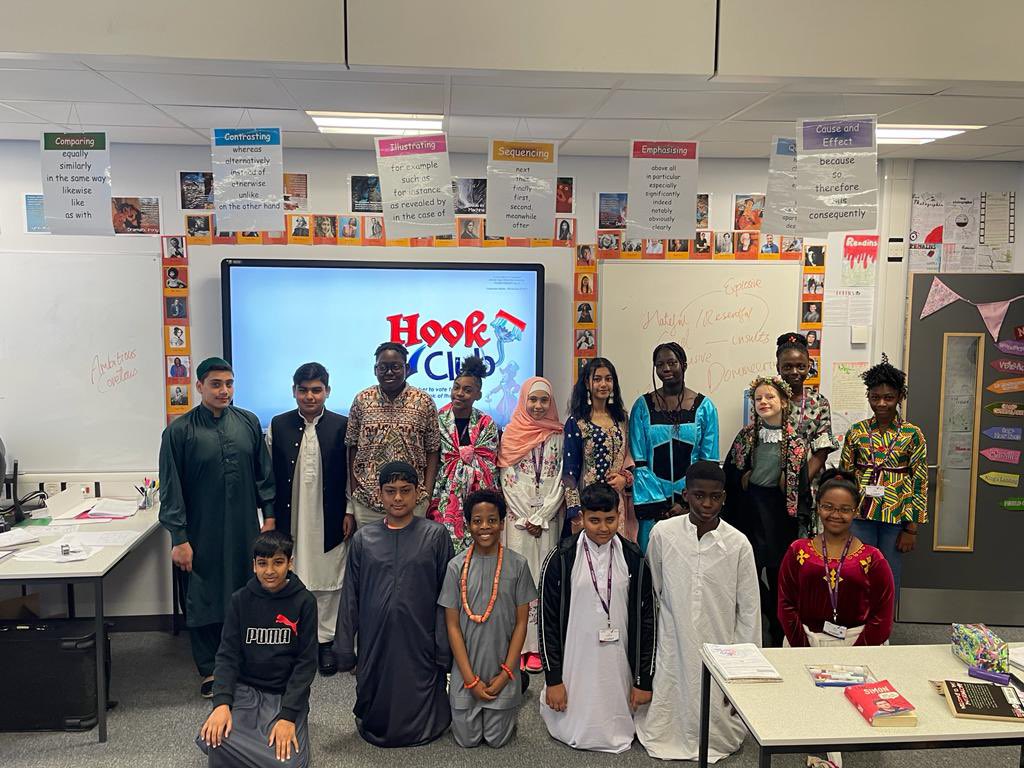 gorse_ruth's tweet photo. Year 7 form groups are fully embracing our #cultureday. It is great to see so many students and staff in their cultural dress #DareToBeDifferent #embracingdifference #celebratingdifference https://t.co/UI0KgsQu3A