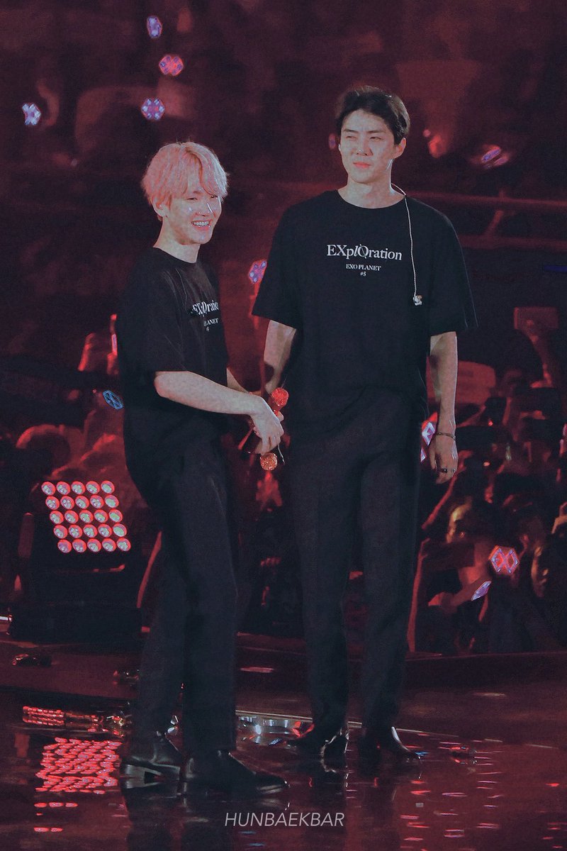 hunbaekbar's tweet photo. Can you guys share your joyment with us？🥺🥺
#세백 #훈백 #勋白 #Sebaek #hunbaek
#백현 #세훈 #伯贤 #世勋
#Baekhyun #Sehun https://t.co/MfiOG5TbQd