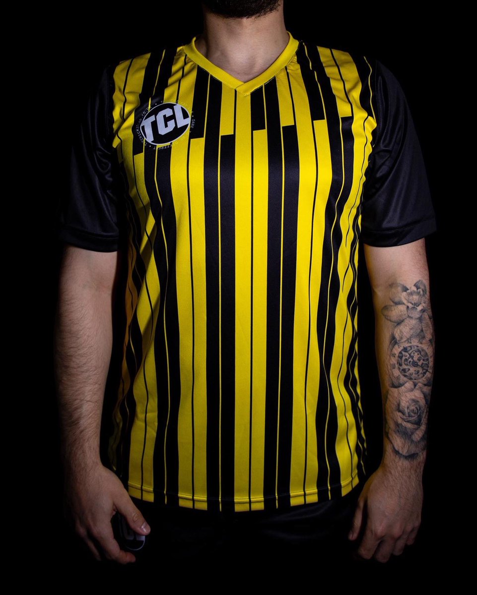 Crick3tLab's tweet photo. 🚨 New for 2022! 

TCL teamwear now in stock! 👕

Message us today for more information! 📲 https://t.co/OVPnsowybt