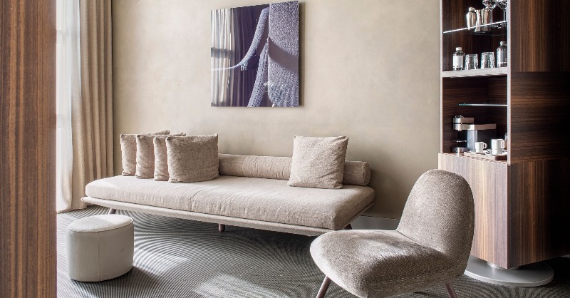 MEbyMelia's tweet photo. Artistry at its finest. Striking the perfect balance between classic and modern.

#MEbyMelia #MEMilan