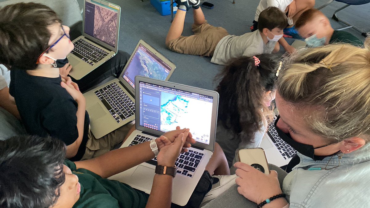 amy_mulv's tweet photo. Designing for Good in #grade3 @acsabudhabi by choosing a project to share our understanding of our #C3inquiry
#culture #civics #citizenship #SDGs #stempathy @jenny_derby #teachsdgs https://t.co/D2savLJNOg