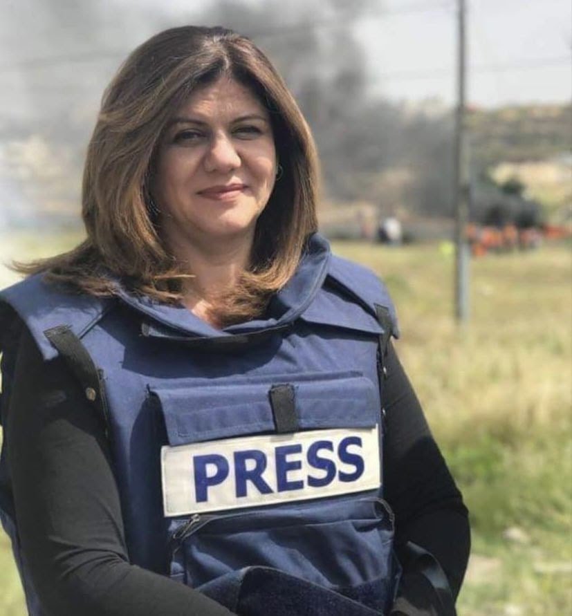 MarieColvinNet's tweet photo. MCJN expresses its deepest condolences to our members for the death of their colleague, Shireen Abu Akleh, @AJArabic correspondent, whom witnesses said was killed by Israeli soldiers this morning. 
For our full statement: https://t.co/BLEEQCf5Vy https://t.co/GFe7wCEyLq