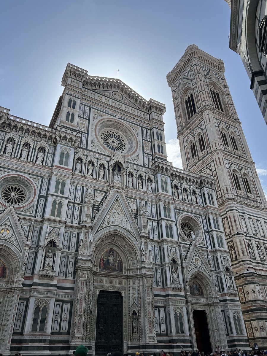 moffat55's tweet photo. Leaving Florence for Rome today, what a city 👌. Ate some things, saw some stuff, met some people, what else can you ask for… I have adopted the alter ego of world renowned Pizza Novas Dominic Primucci. Ciao! 🍕🍝 #thisismyproduction https://t.co/MJzL8bQAwP