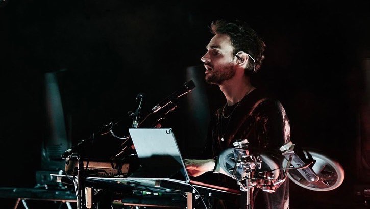 DanJLancaster's tweet photo. Amazing couple of nights playing with @museband thank you everyone! Looking forward to summer https://t.co/iPBvLK6UOk