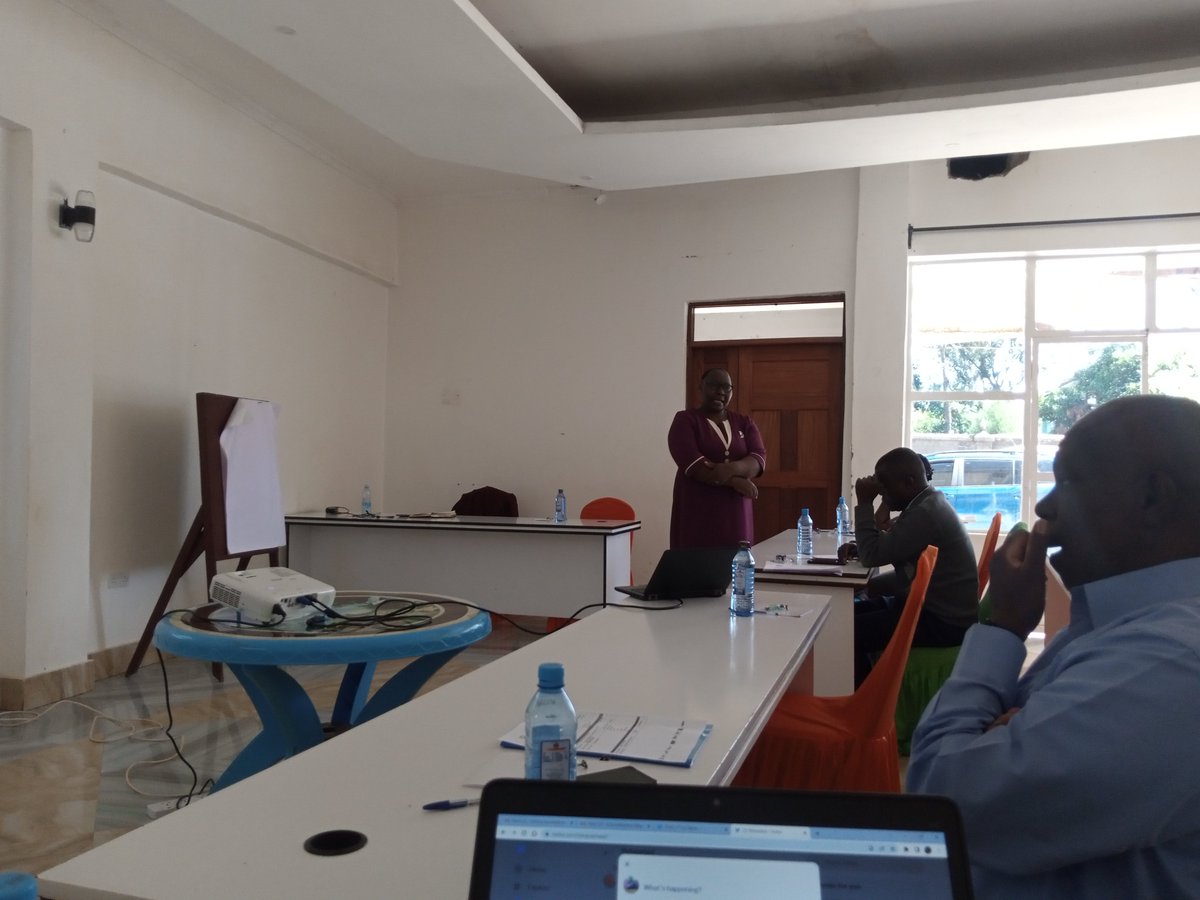 BungomaRmncah's tweet photo. With @BungomaCountyKe health service providers understanding the department #VISION #MISSION & #CORE_VALUES. As @BungomaRmncah joins the FP TWG, unmeasurable efforts have been made by levels 1, 2 & 3 staff. Much awaits to be done by #InvestInHealth to ensure #strengtheningPHC. https://t.co/Kj0zF5ogqj