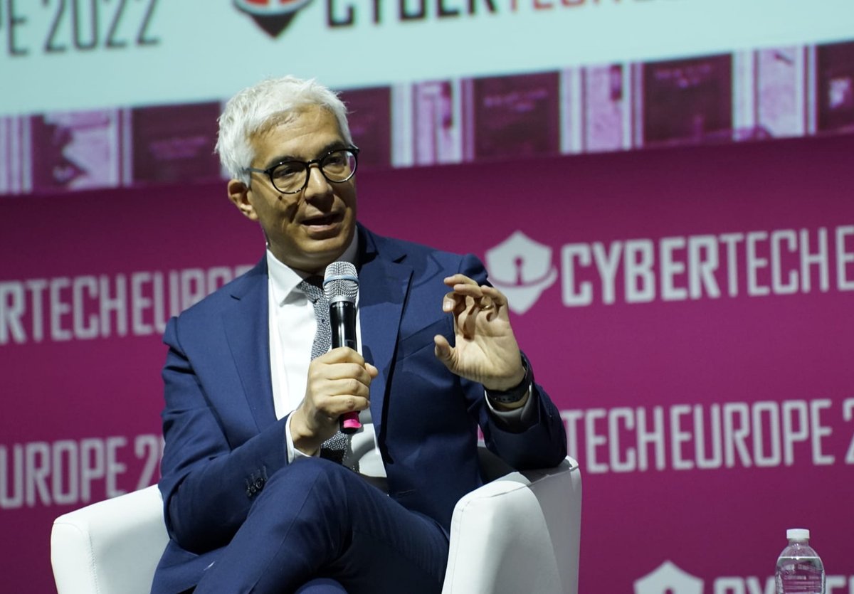Cybertech_Globl's tweet photo. #CybertechEU Day 2. This morning, we welcomed a panel to discuss #Cyber #Resiliency for #FinancialServices.
Participating: Andrea Agosti, Paolo Borghesi, Alessandro Minoia, Leonardo Maria Rosa, Matteo Feraboli, and Fabio Colombo, Accenture, as moderator.
#datasecurity https://t.co/LuanILOof8