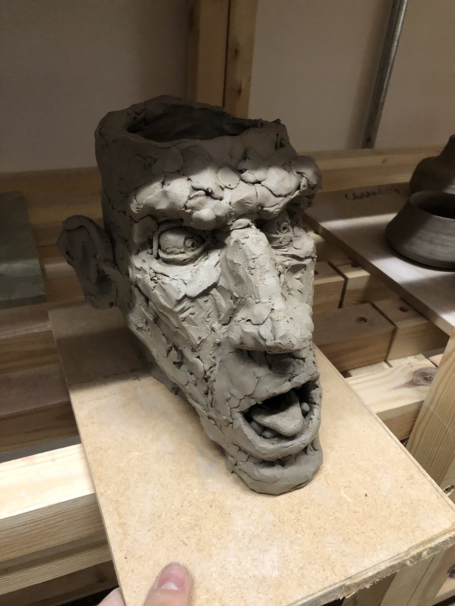 ealdevismes's tweet photo. I got into ceramics about 2 months ago and am currently obsessed with faces being on everything, this is my favourite so far…  
#ceramics #ArtistOnTwitter #sculpture #fineart #portrait https://t.co/G2X79sROP4